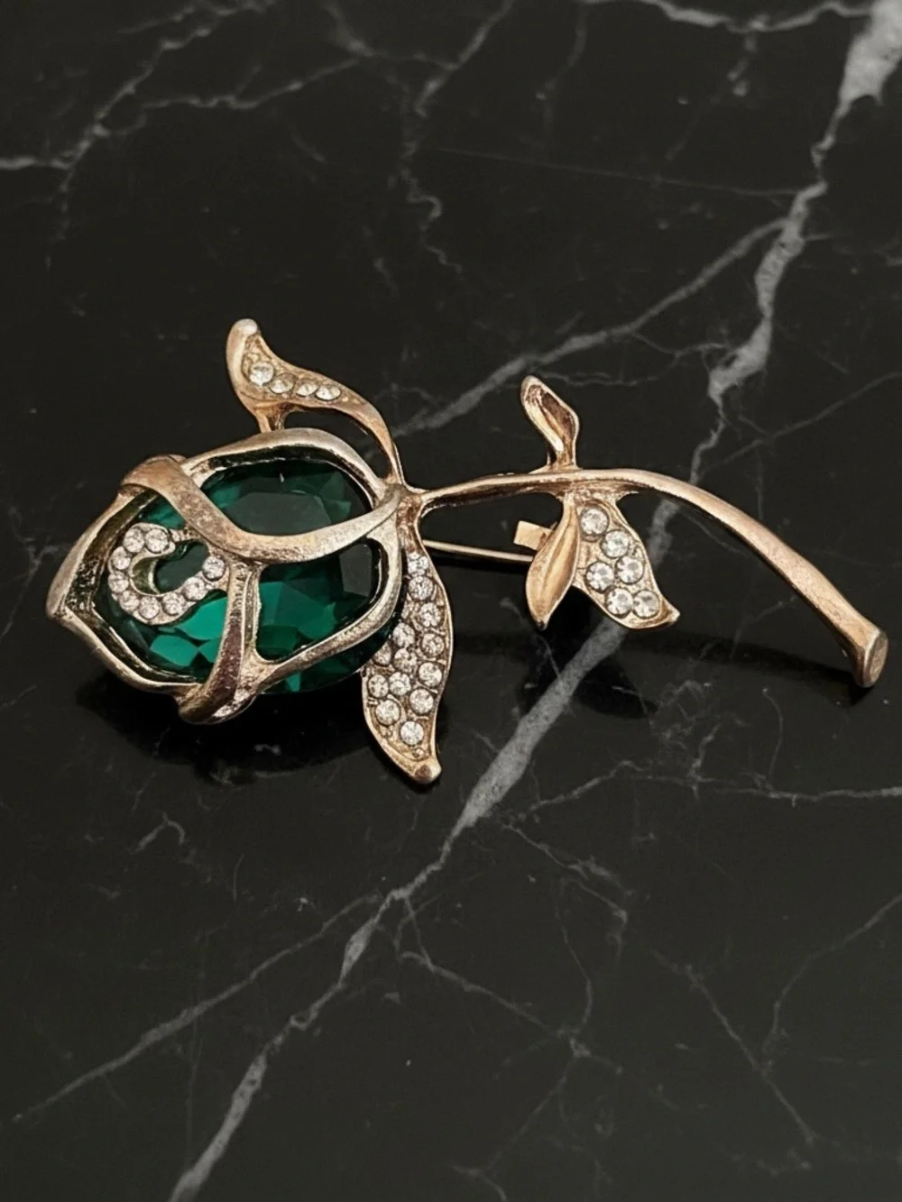 Assorted Women’s Jewelry Brooch Pin - Gold & Multicolor Accents. You get one